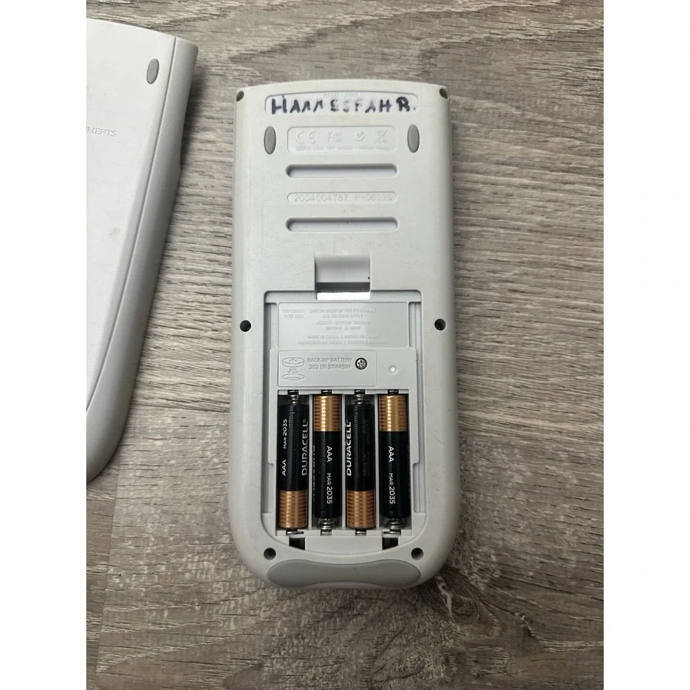 Texas Instruments TI-84 Plus Silver Edition Graphing Calculator Tested And Works